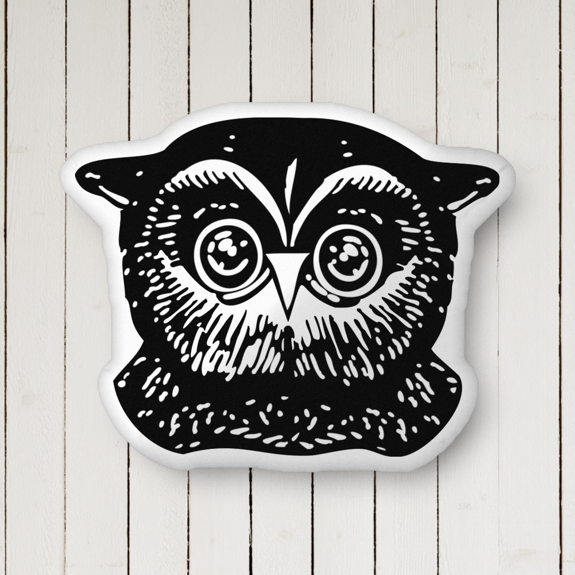 Great Horned Owl Halloween Throw Pillow